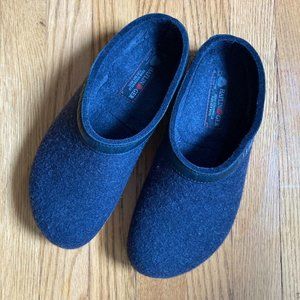 Haflinger Grizzly Slippers 9US/41EU EUC